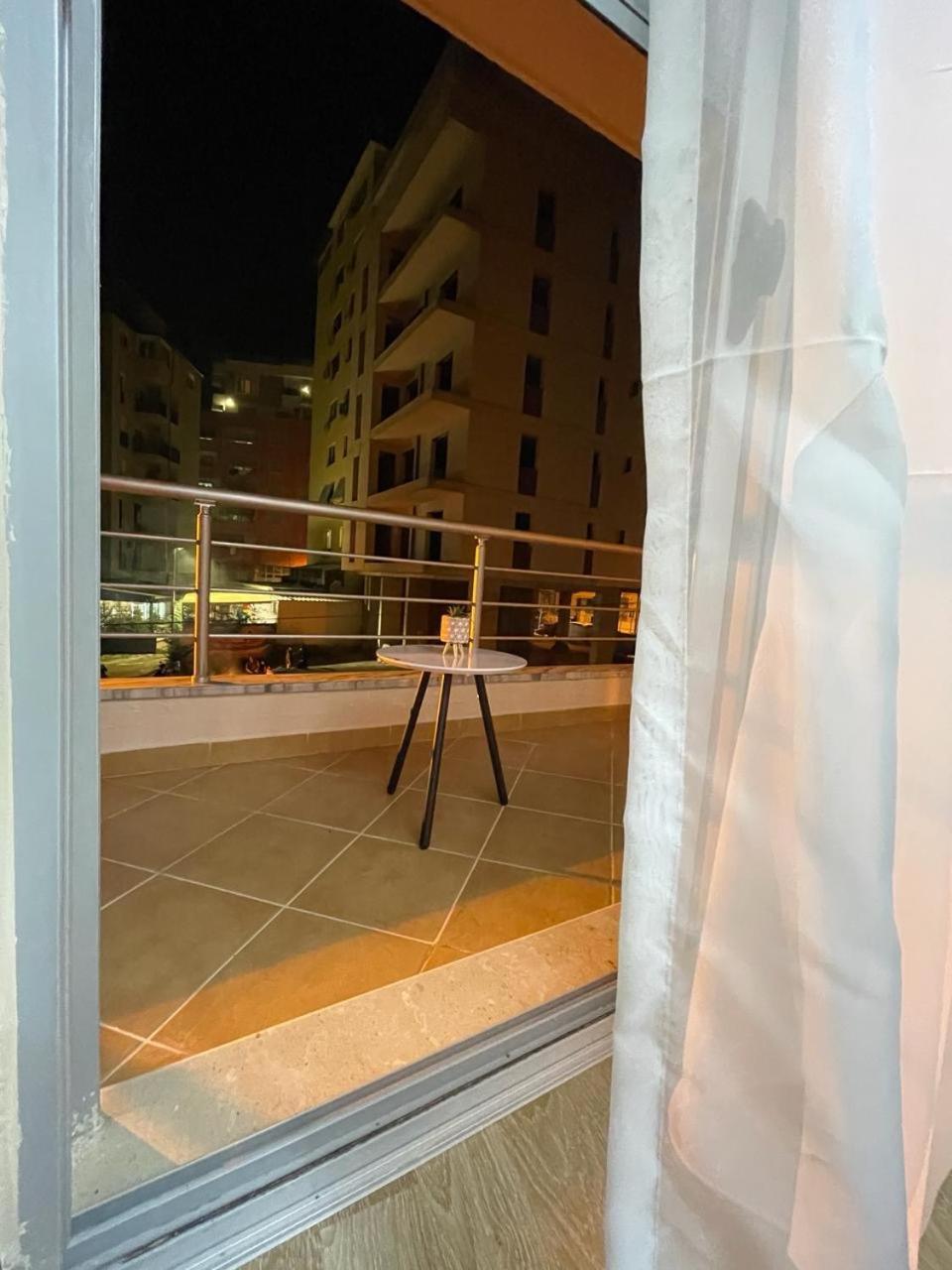 Comfort Apartment City Center Tirana Exterior foto